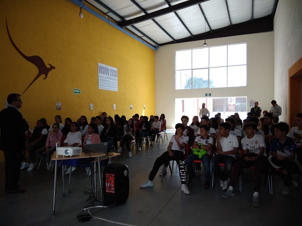 Conferencia ¿Cómo ser feliz en el hogar?